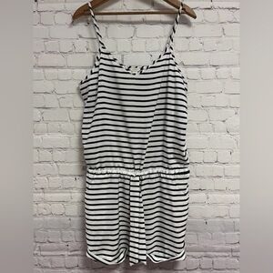 J. CREW Romper Tie Waist And Pockets - Size S